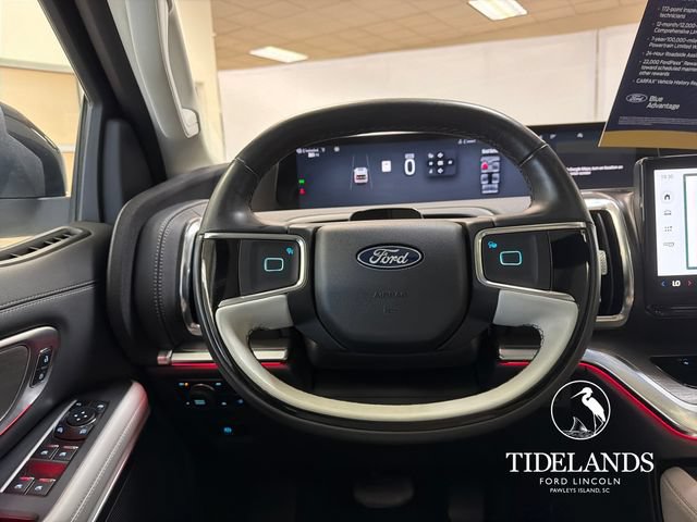 Certified 2025 Ford Expedition Platinum AWD/4WD image 18
