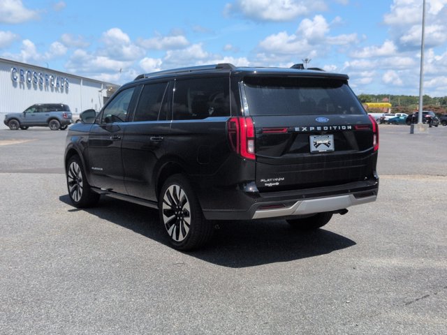 Certified 2025 Ford Expedition Platinum w/ Driver's Package AWD/4WD image 6