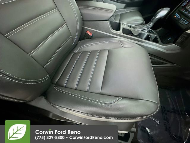 Certified 2019 Ford Escape Titanium AWD/4WD image 30