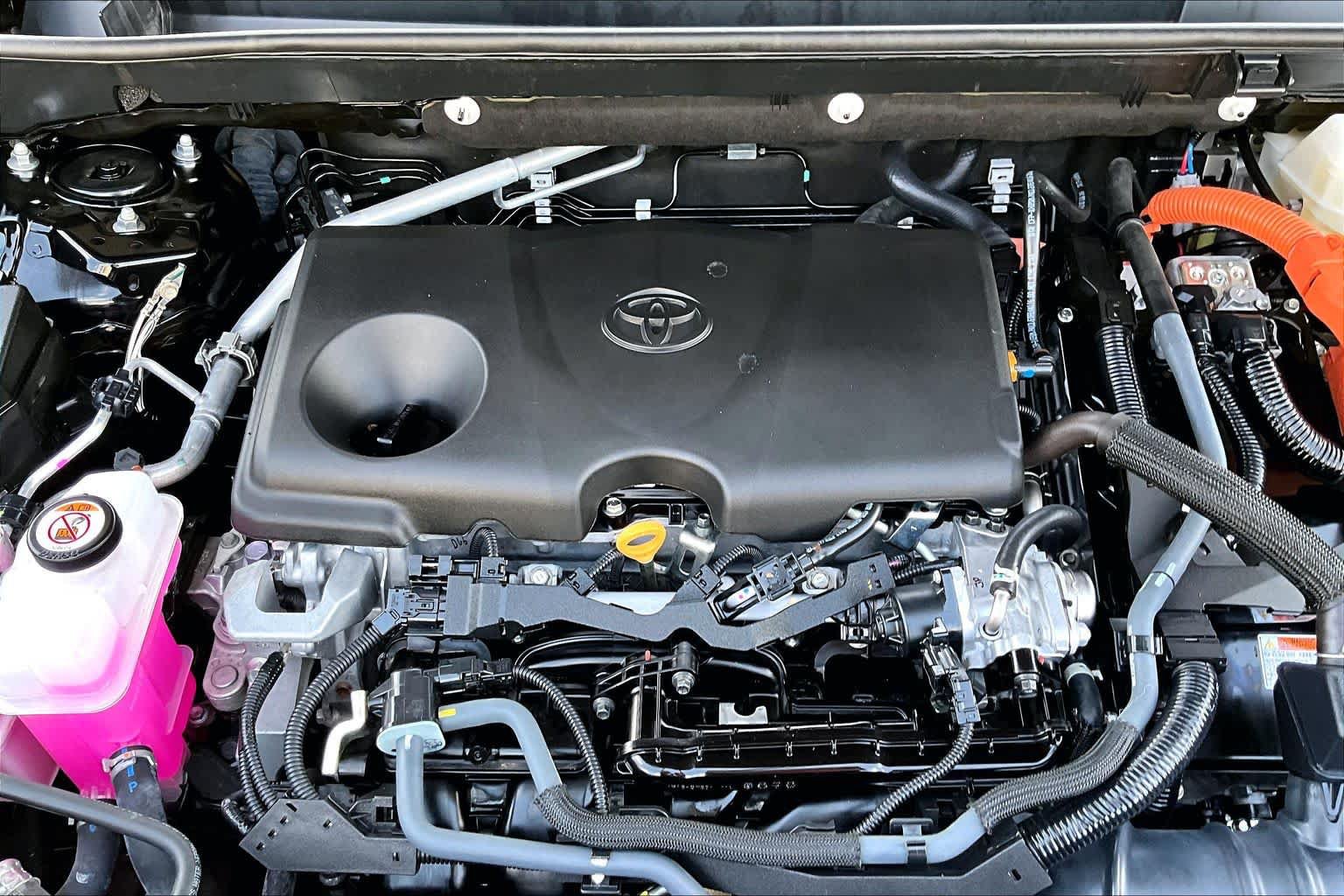 Used 2024 Toyota RAV4 SE AWD/4WD image 36