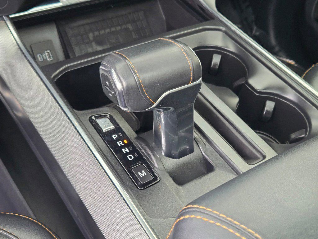 Certified 2022 Ford F150 Platinum w/ Equipment Group 701A High image 30