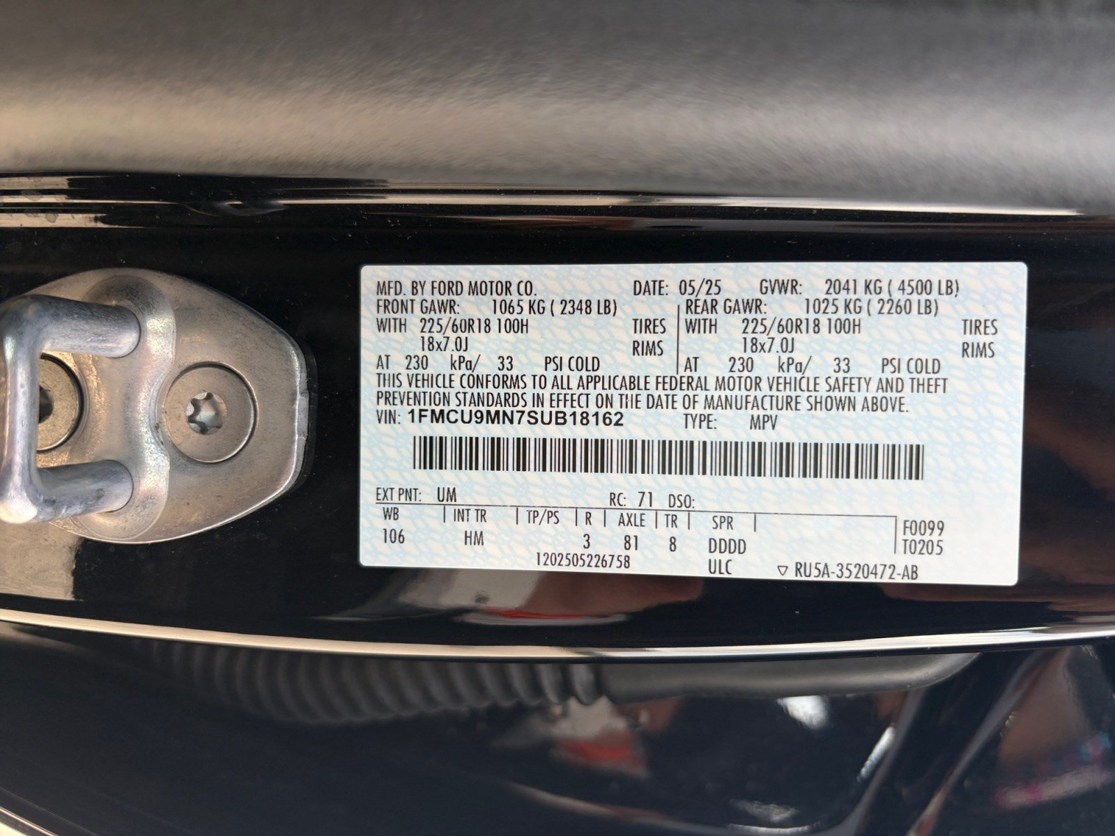 Certified 2025 Ford Escape ST-Line AWD/4WD image 25