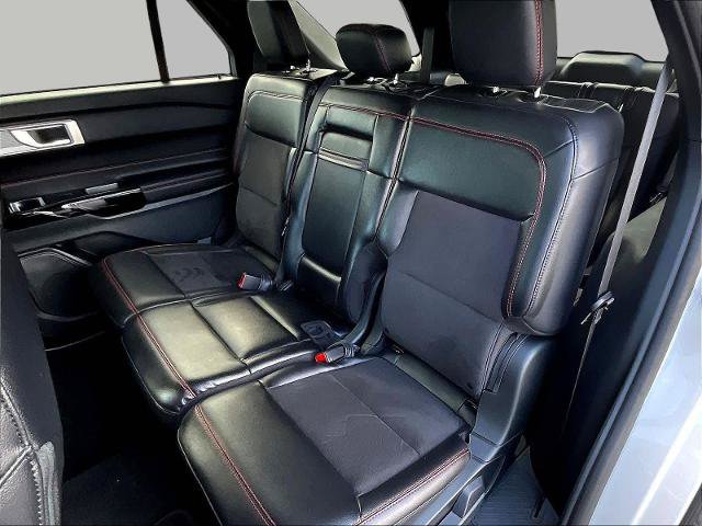 Certified 2024 Ford Explorer ST-Line w/ Class IV Trailer Tow Package AWD/4WD image 24