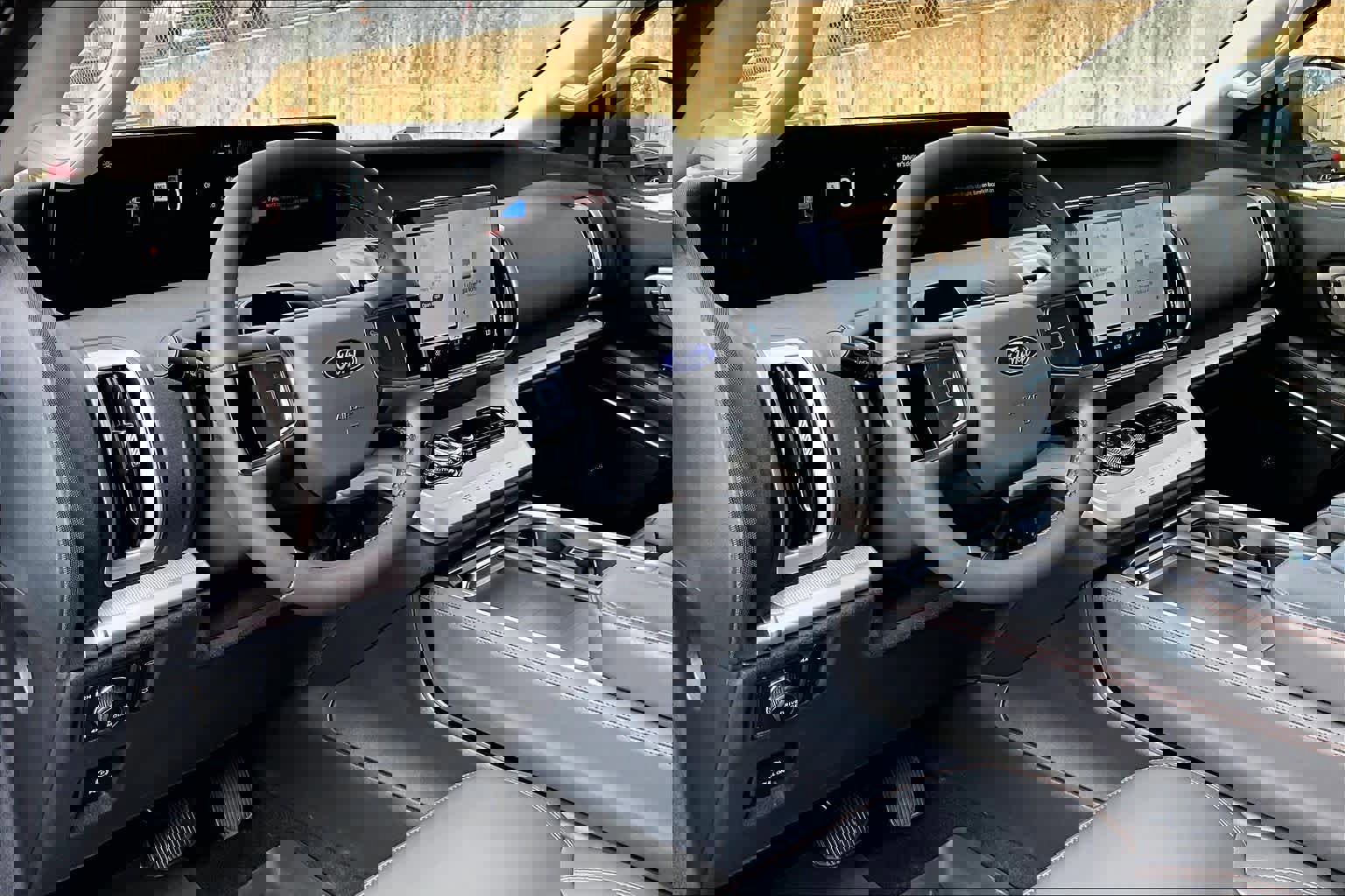 Certified 2025 Ford Expedition Max Active image 19