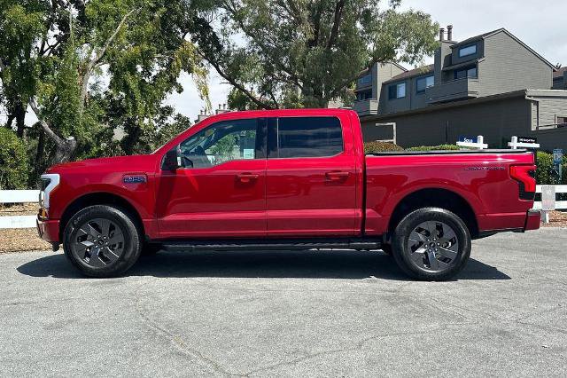 Certified 2025 Ford F150 Lightning Flash AWD/4WD image 8