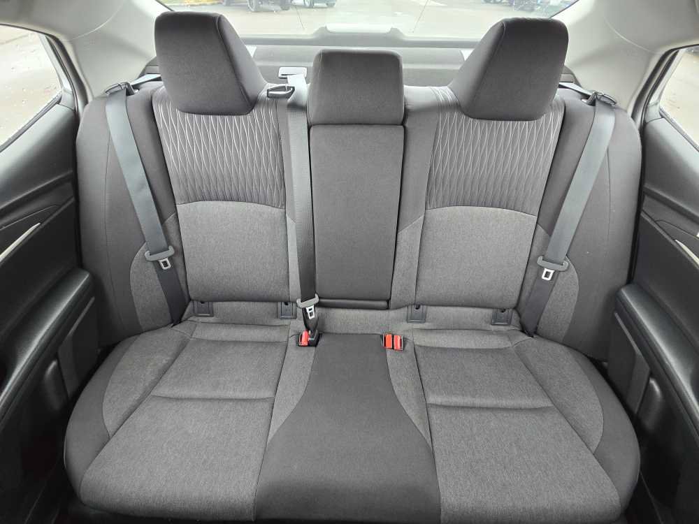 Used 2025 Toyota Camry LE FWD image 17