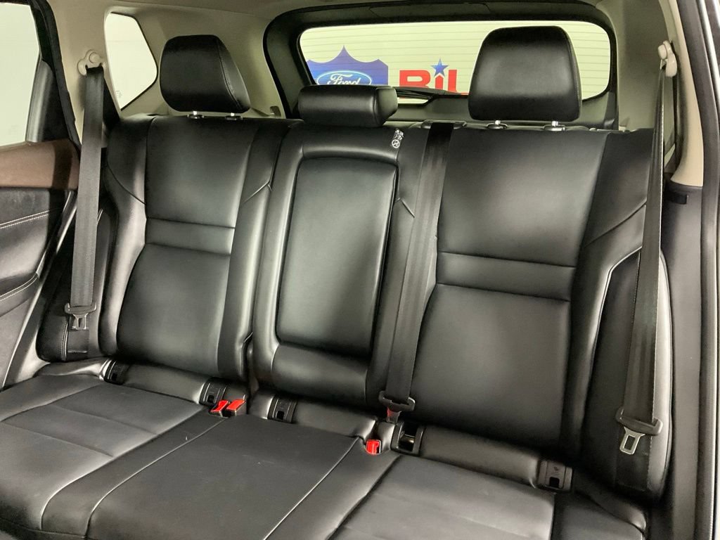Used 2023 Nissan Rogue SV w/ SV Premium Package AWD/4WD image 15