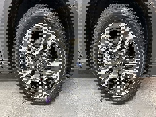 Used 2024 Subaru Ascent Touring image 2