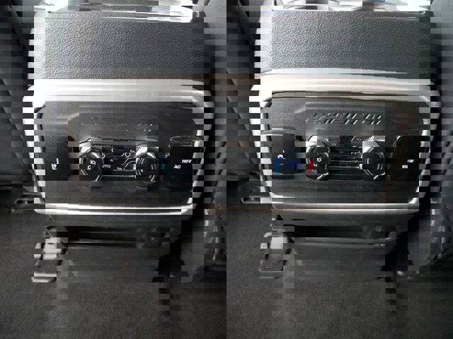 Certified 2024 Ford Expedition Max XLT image 13