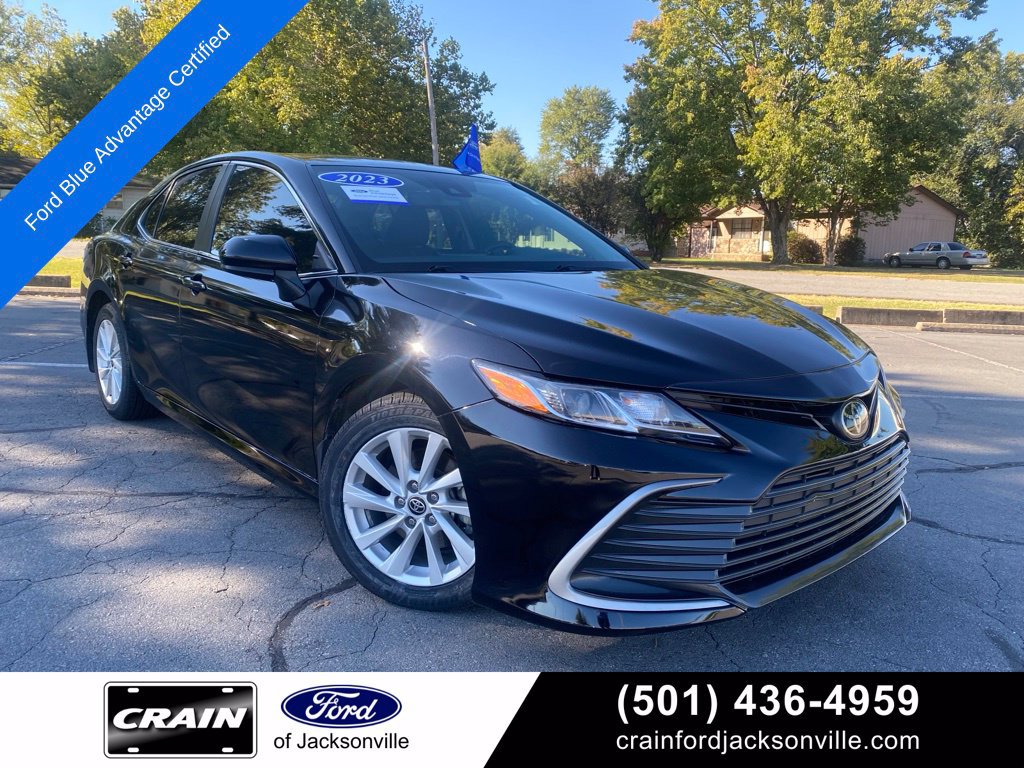Used 2023 Toyota Camry LE FWD image 1