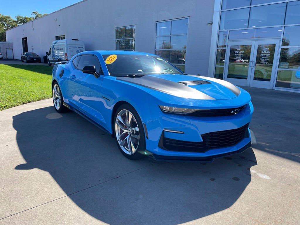 Used 2022 Chevrolet Camaro SS w/ Design Package 3