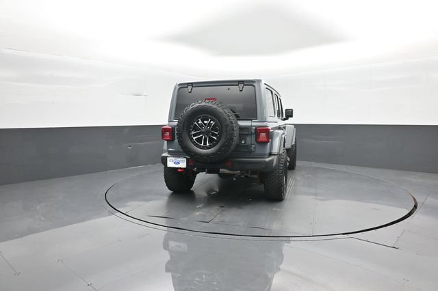 Used 2025 Jeep Wrangler Unlimited Rubicon AWD/4WD image 7