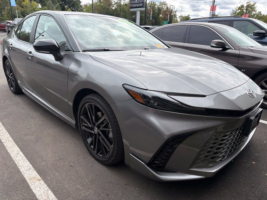 Used 2025 Toyota Camry XSE AWD/4WD image 1