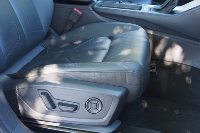 Used 2024 Audi Q3 2.0T Premium AWD/4WD image 12