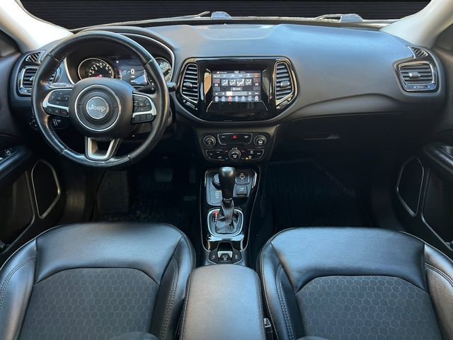Used 2019 Jeep Compass Latitude AWD/4WD image 10
