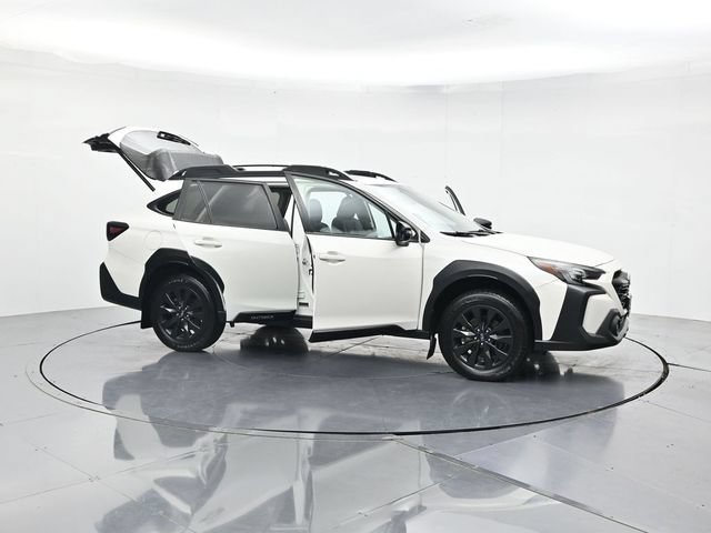 Used 2023 Subaru Outback Onyx Edition AWD/4WD image 52