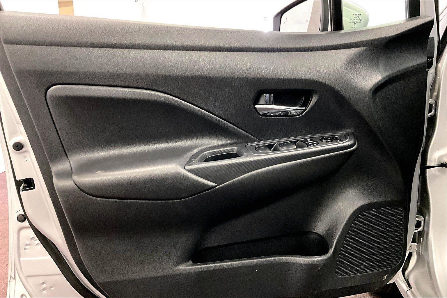 Used 2023 Nissan Versa SV image 22