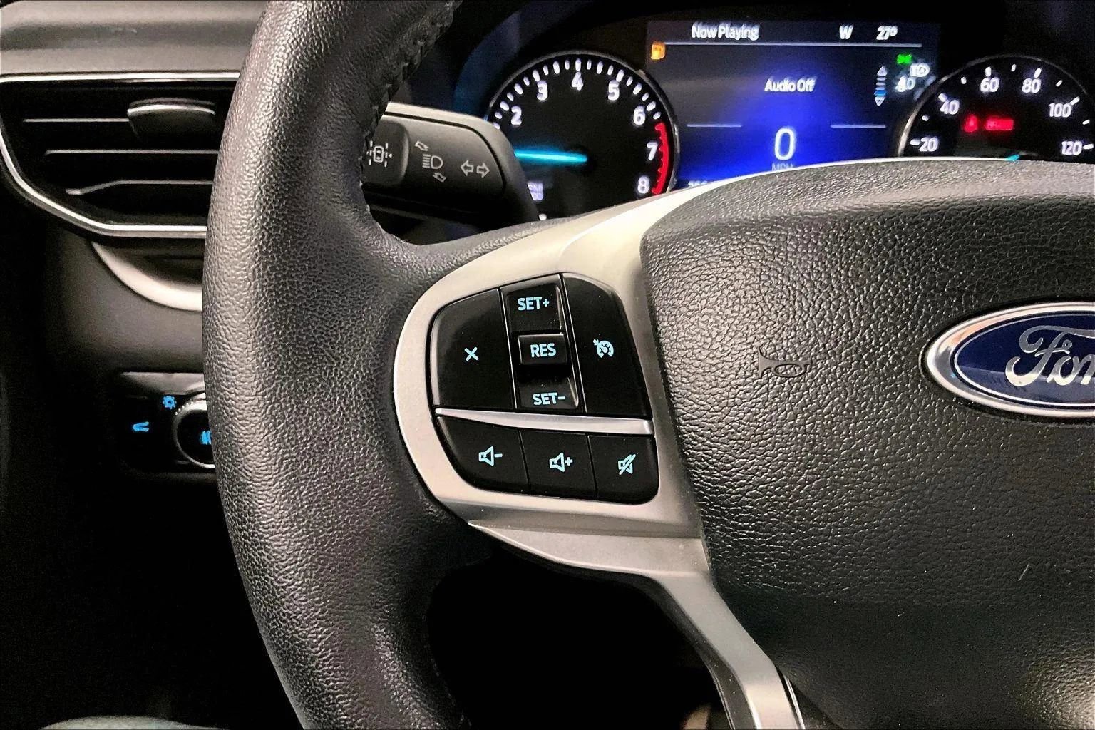 Certified 2023 Ford Explorer XLT w/ Equipment Group 202A image 17