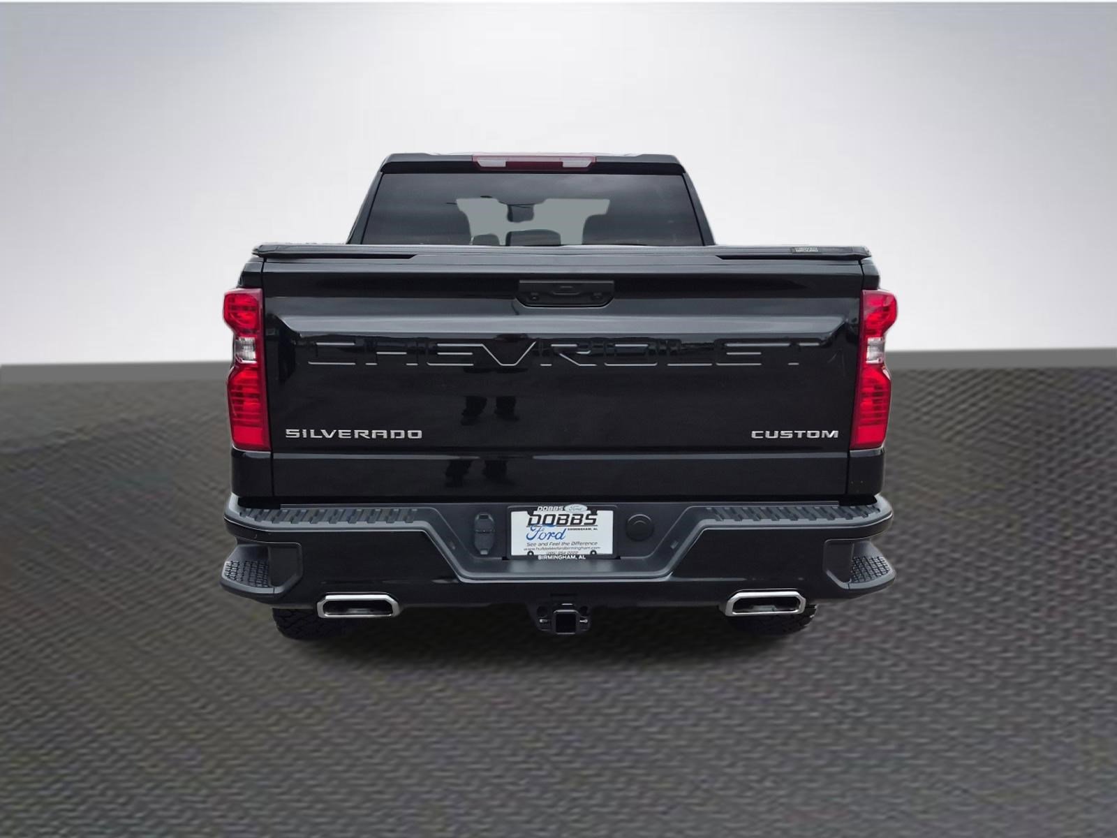 Used 2024 Chevrolet Silverado 1500 Custom Trail Boss w/ LPO, Dark Essentials Package image 6