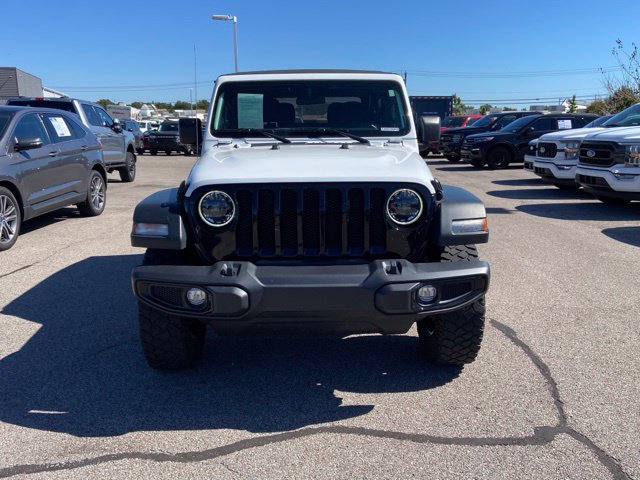 Used 2023 Jeep Wrangler Sport AWD/4WD image 2