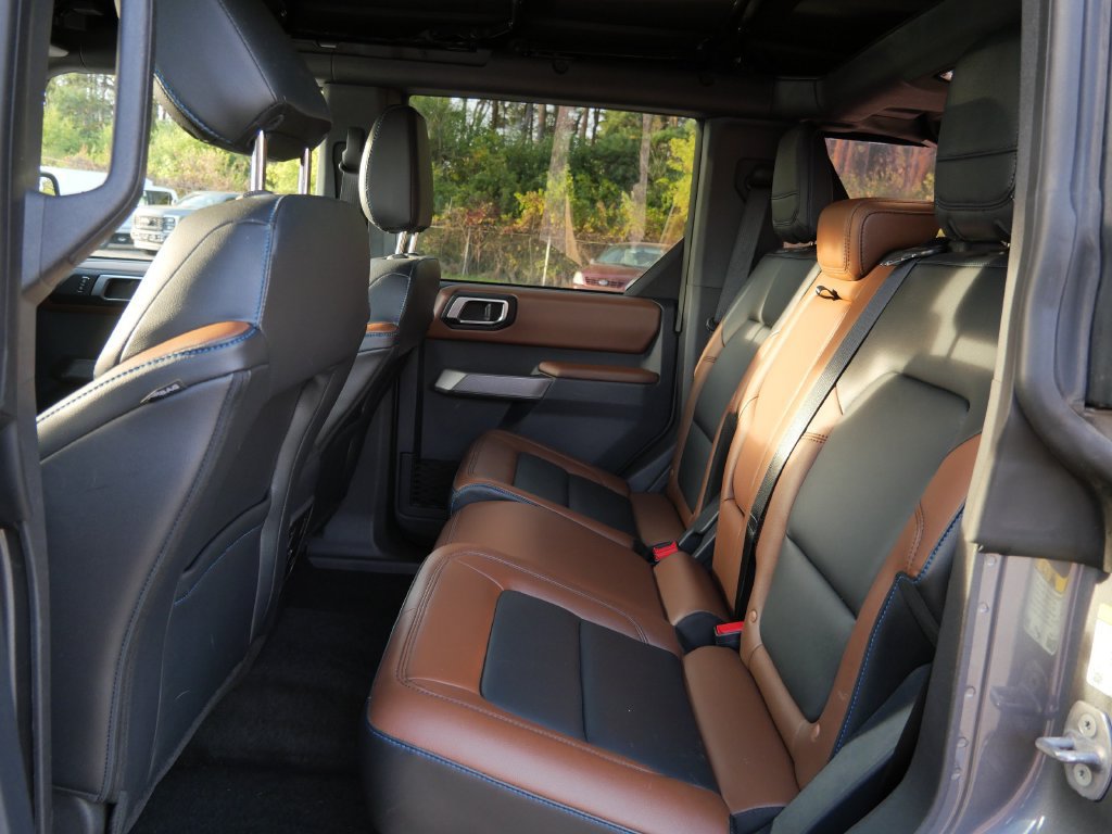 Certified 2023 Ford Bronco Outer Banks AWD/4WD image 19