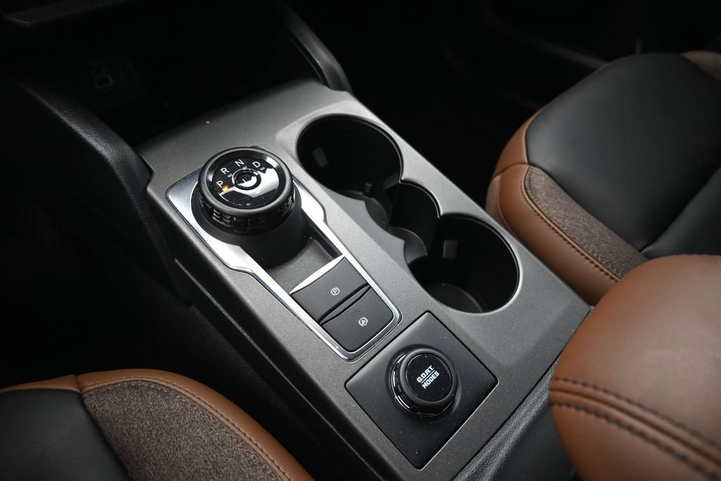 Certified 2025 Ford Bronco Sport Outer Banks w/ Outer Banks Tech Package+ AWD/4WD image 29