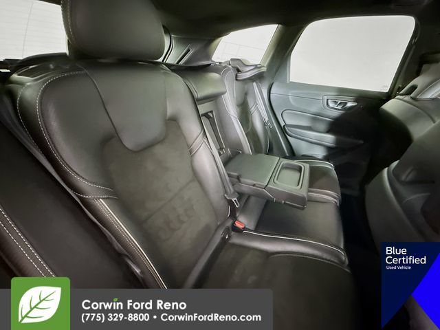 Used 2019 Volvo XC60 T5 R-Design w/ Protection Package Premier FWD image 30