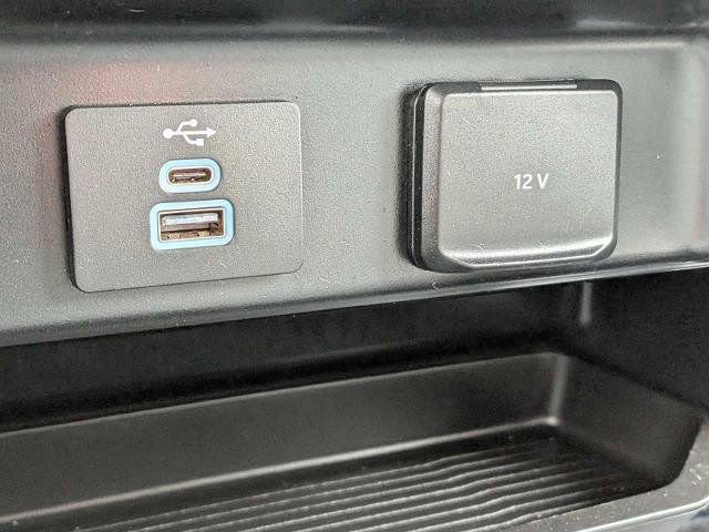 Certified 2024 Ford F350 XLT AWD/4WD image 32