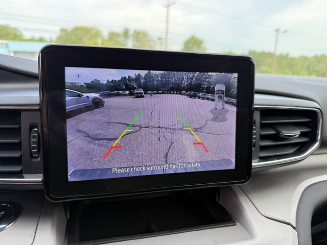 Certified 2022 Ford Explorer XLT w/ Equipment Group 202A AWD/4WD image 11