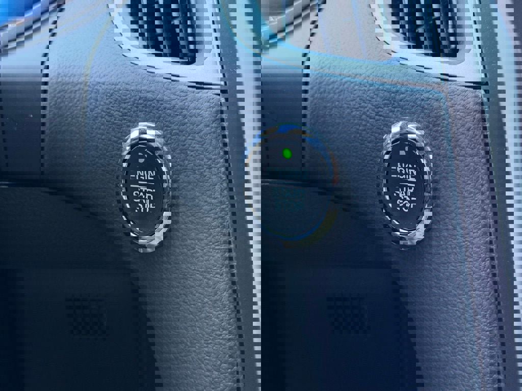 Certified 2022 Ford Edge SEL w/ Convenience Package image 19