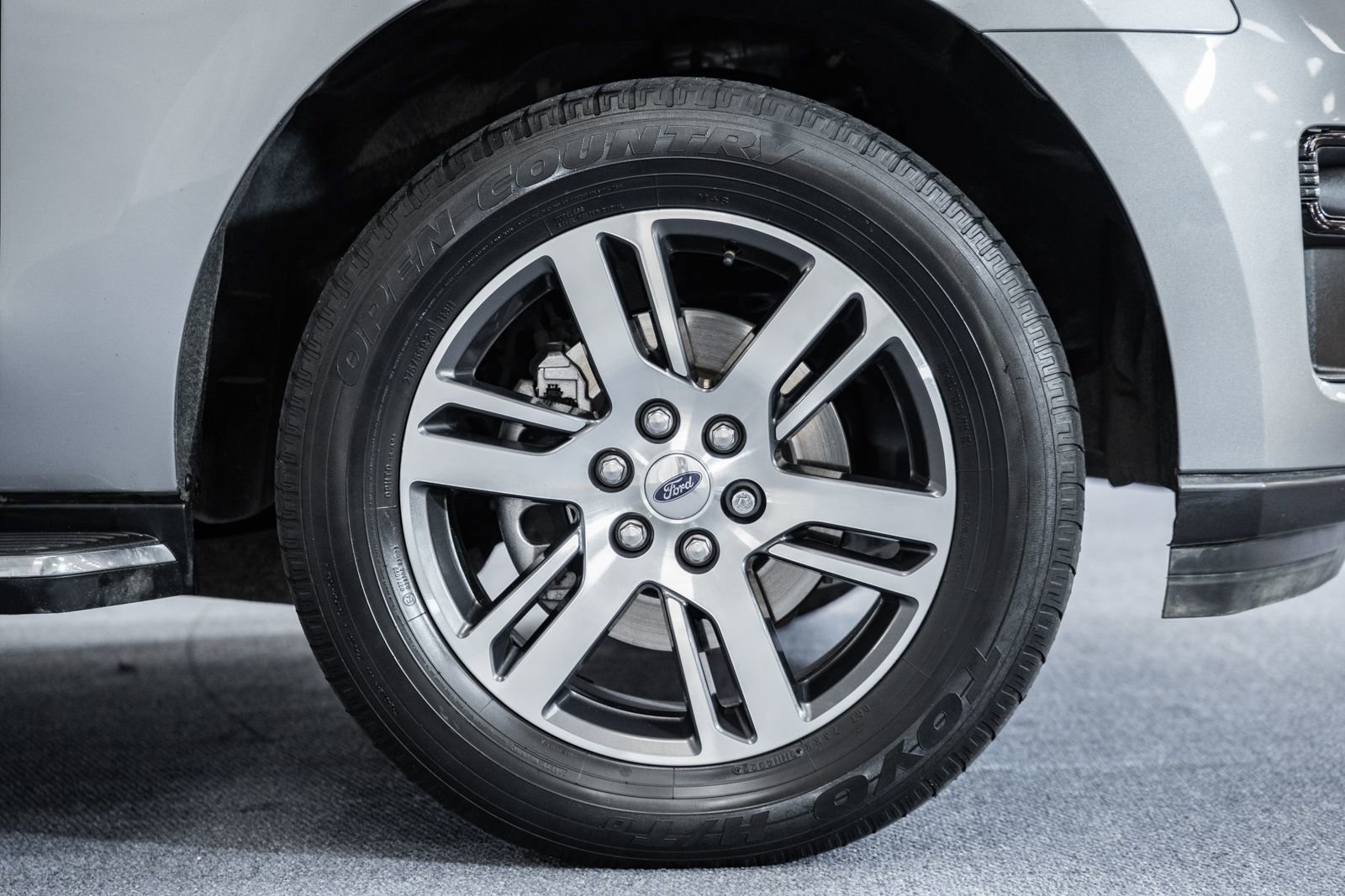 Certified 2023 Ford Expedition Max XLT image 14