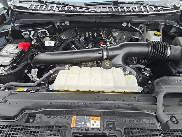 Certified 2025 Ford Expedition Active AWD/4WD image 24