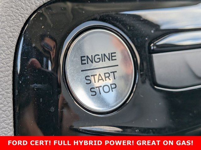 Certified 2024 Ford Escape Platinum AWD/4WD image 16