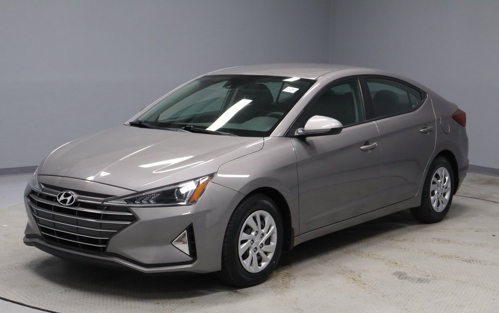 Used 2020 Hyundai Elantra SE w/ Winter Weather Package image 6
