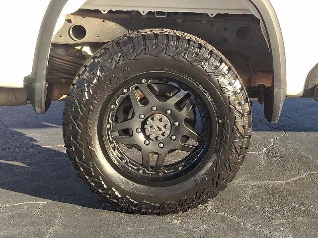 Used 2020 Chevrolet Silverado 2500 LT w/ Z71 Off-Road Package image 8