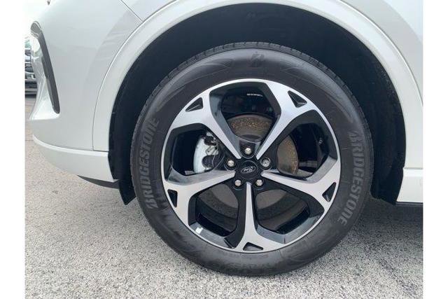 Certified 2023 Ford Escape ST-Line Select w/ Tech Pack #2 image 10