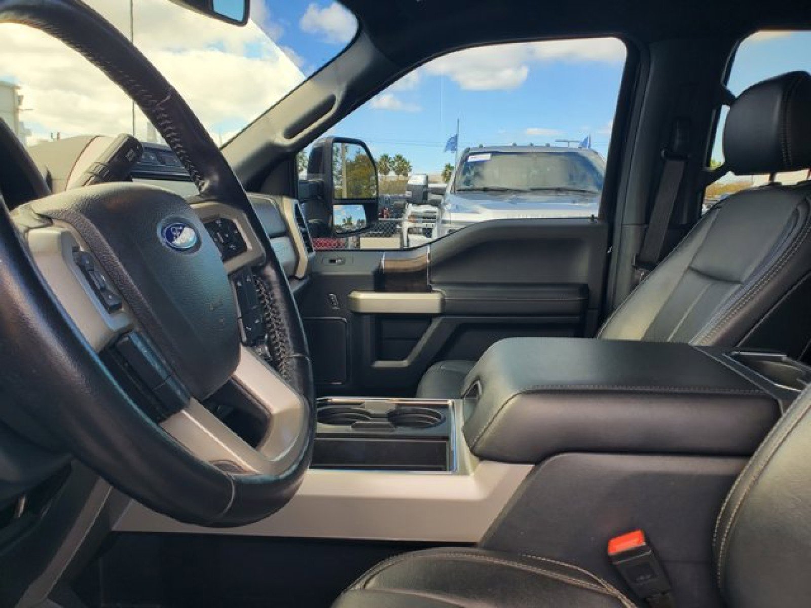 Certified 2022 Ford F250 Lariat image 10