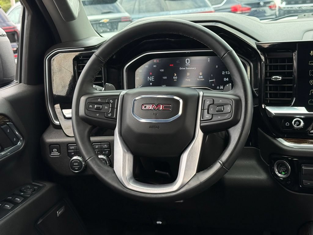 Used 2024 GMC Sierra 1500 Elevation w/ Elevation Premium Package AWD/4WD image 11