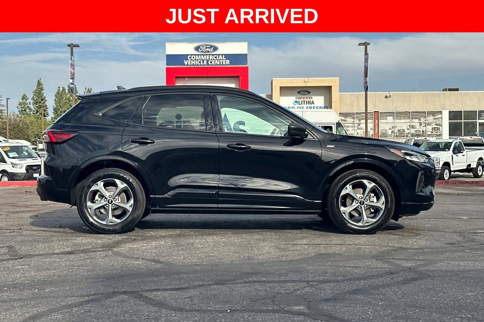 Certified 2024 Ford Escape ST-Line FWD image 9