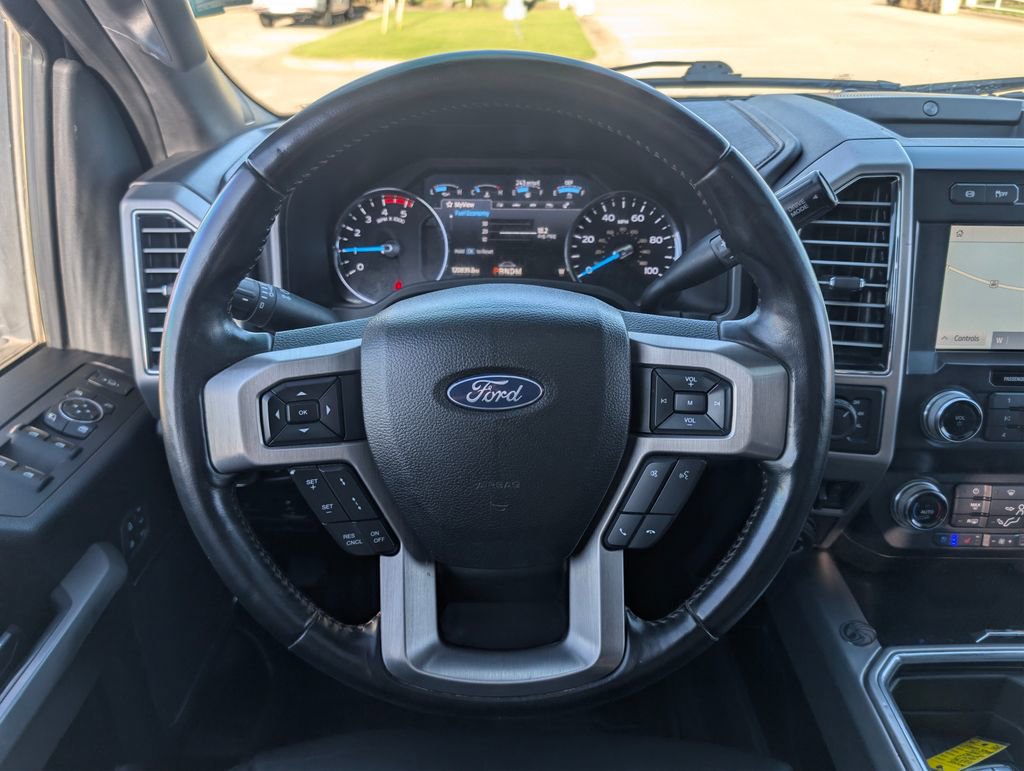 Certified 2021 Ford F250 Platinum w/ FX4 Off-Road Package AWD/4WD image 18
