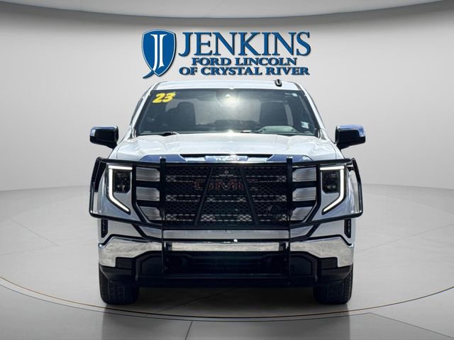 Used 2023 GMC Sierra 1500 SLE RWD image 3