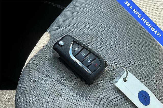 Used 2022 Toyota Corolla LE image 13