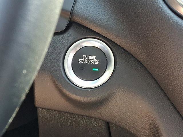 Used 2023 Chevrolet Equinox LT FWD image 22