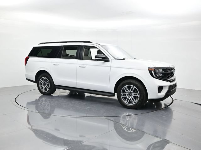 Certified 2025 Ford Expedition Max Active AWD/4WD image 3