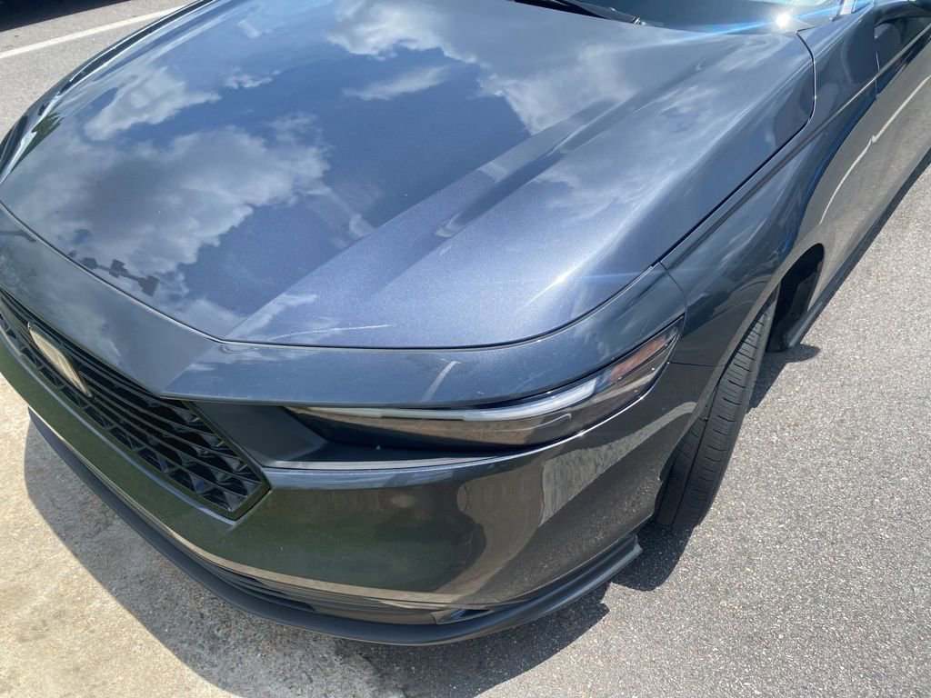 Used 2023 Honda Accord EX image 2