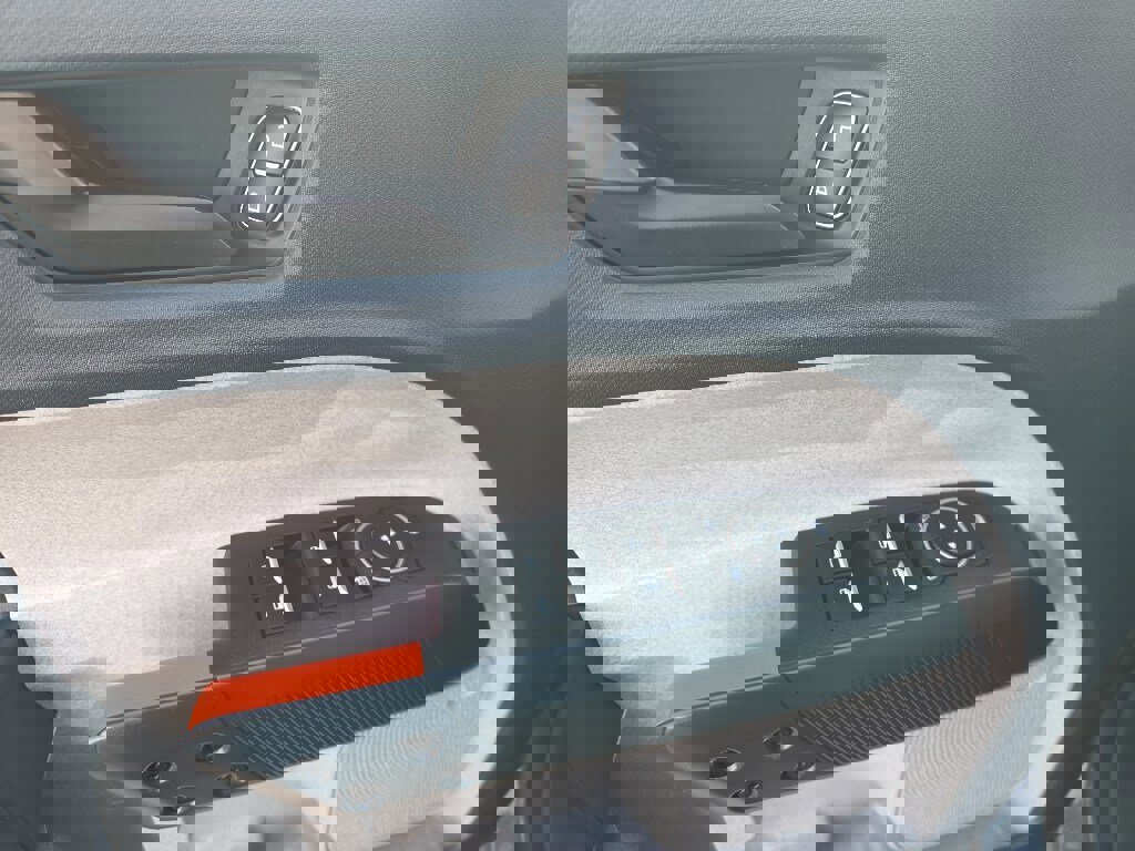 Certified 2023 Ford Maverick XLT w/ Equipment Group 300A Standard image 18