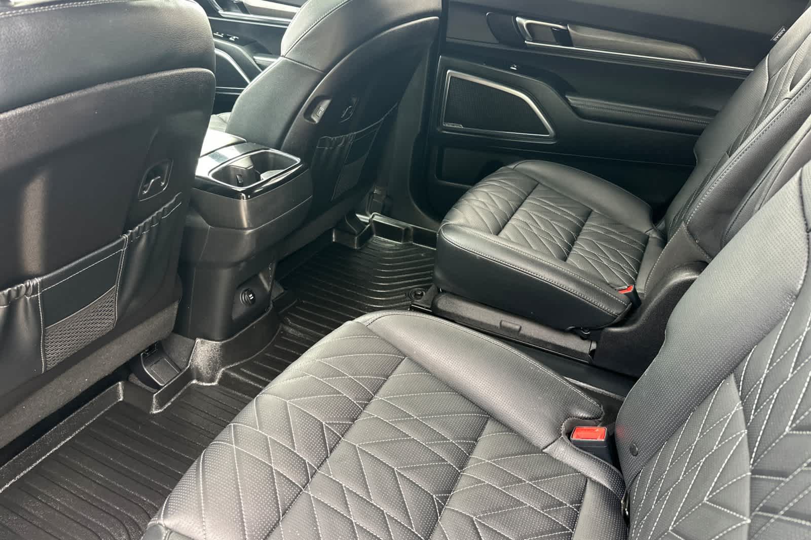 Used 2024 Kia Telluride SX X-Line AWD/4WD image 4