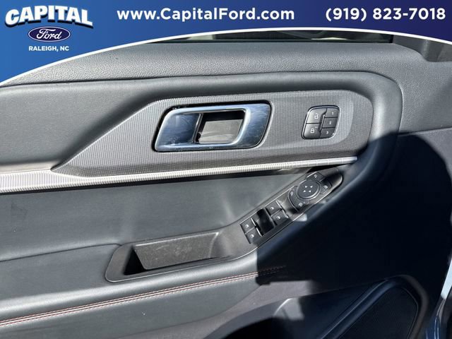 Certified 2025 Ford Explorer ST-Line w/ Premium Package image 20