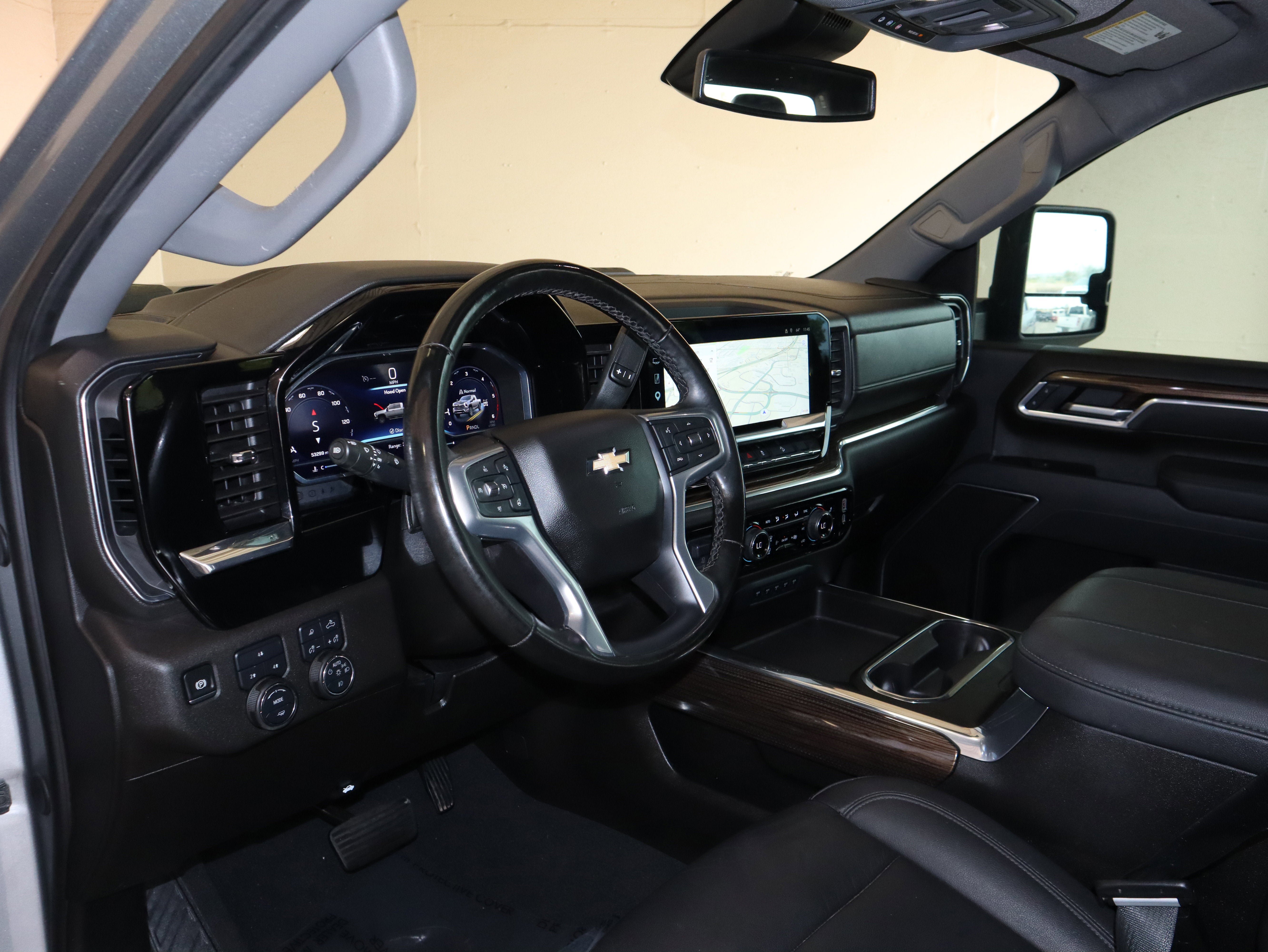 Used 2025 Chevrolet Silverado 2500 LT w/ Texas Edition AWD/4WD image 23