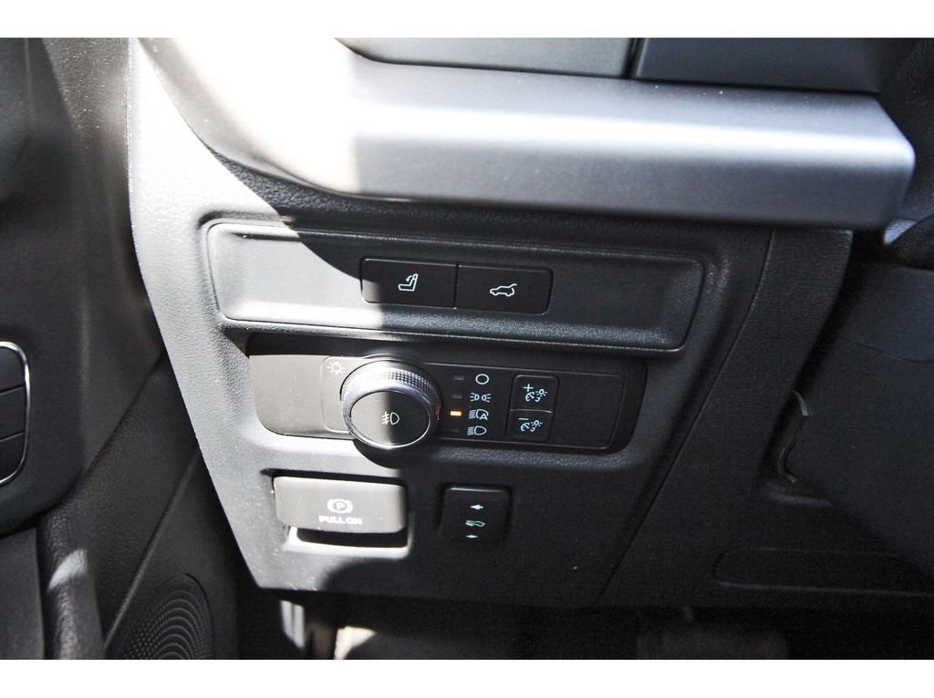 Certified 2022 Ford Expedition XLT image 22